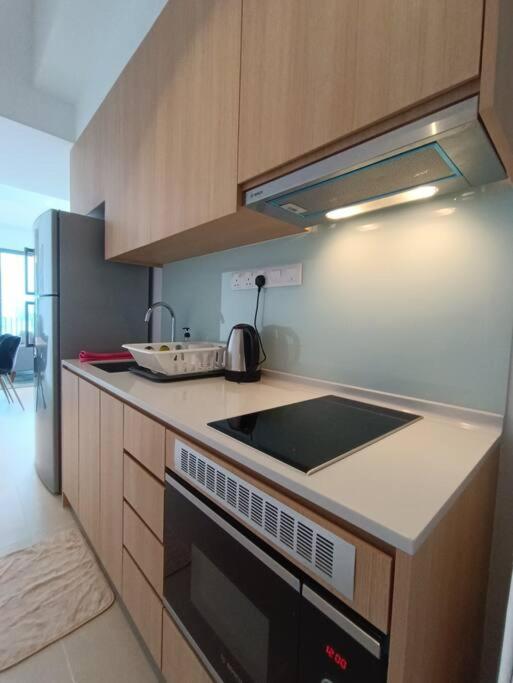 Col 30a Super Balcony Klcc Kl Tower View Apartemen Kuala Lumpur